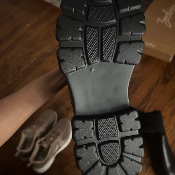 Black Knee-High Boots - Picture 3 of 4